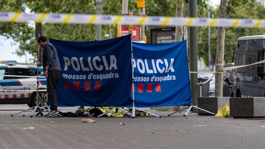 Muere un joven de 26 años degollado en la Barceloneta durante la verbena de Sant Joan