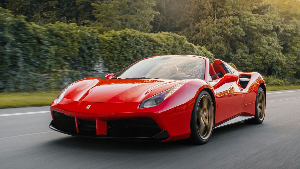Ferrari espera presentar su primer eléctrico a finales de 2024