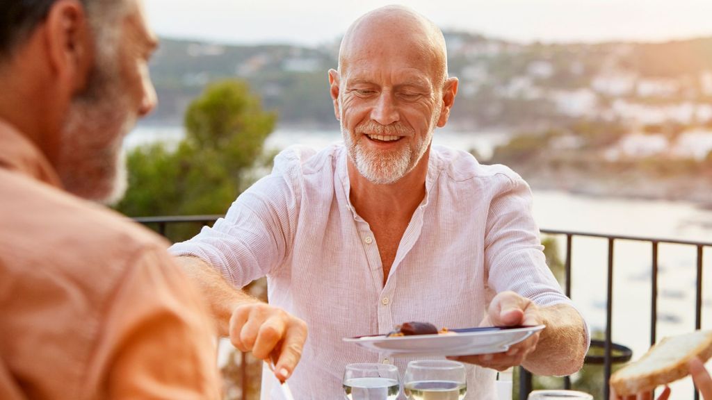 Un paseo después de cenar tiene grandes beneficios