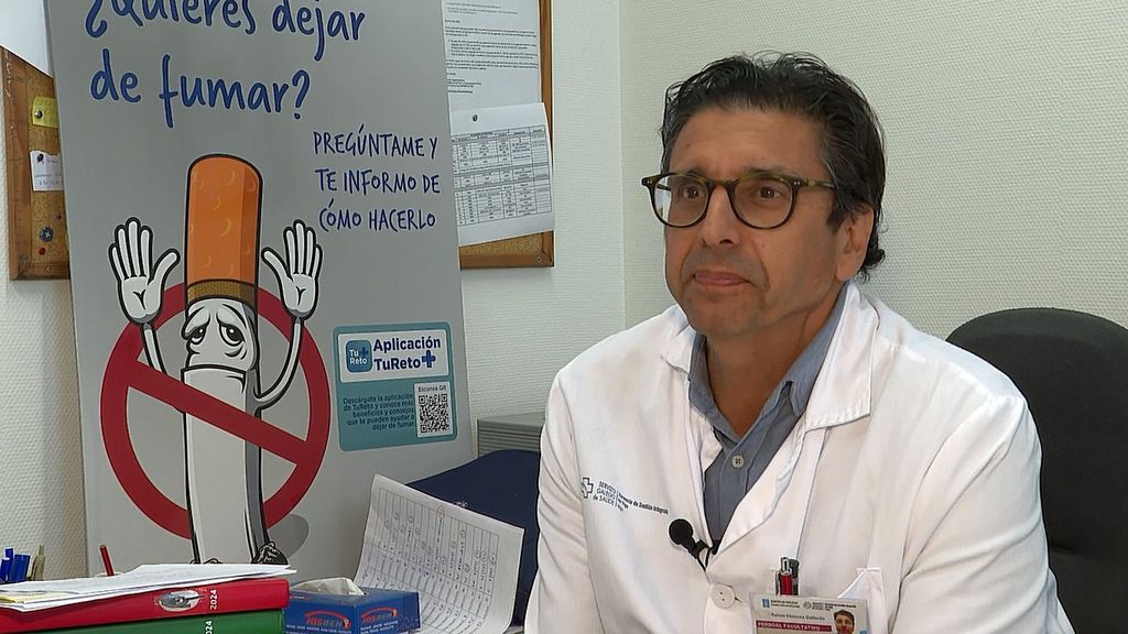 El El doctor Rafael Vázquez Gallardo es responsable de la Unidad de Tabaco del Hospital Álvaro Cunqueiro de Vigo (Pontevedra)