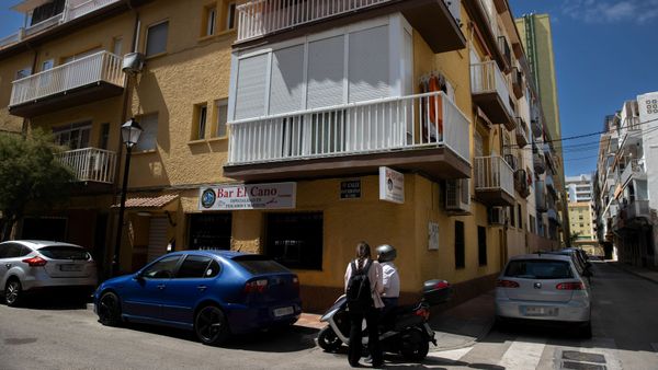 Detenido un hombre acusado de matar a su pareja estrangulándola en ...
