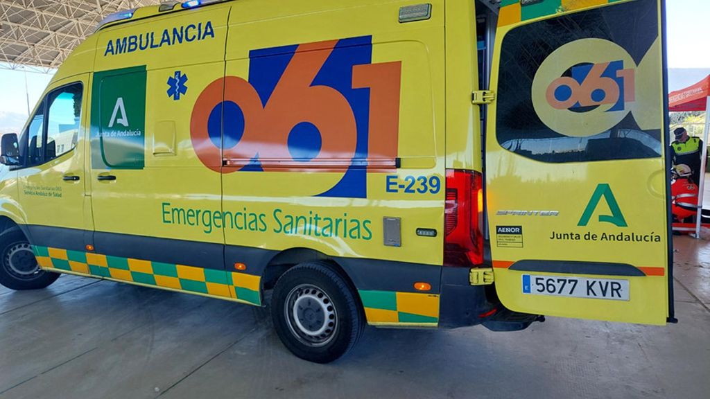 Sucesos.- Un menor herido muy grave al caerse desde una ventana de un tercer piso de manera accidental en Cádiz