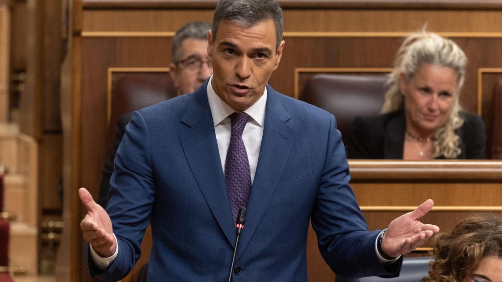 El presidente del Gobierno, Pedro Sánchez, interviene durante una sesión de control, en el Congreso de los Diputados, a 12 de junio de 2024, en Madrid (España).