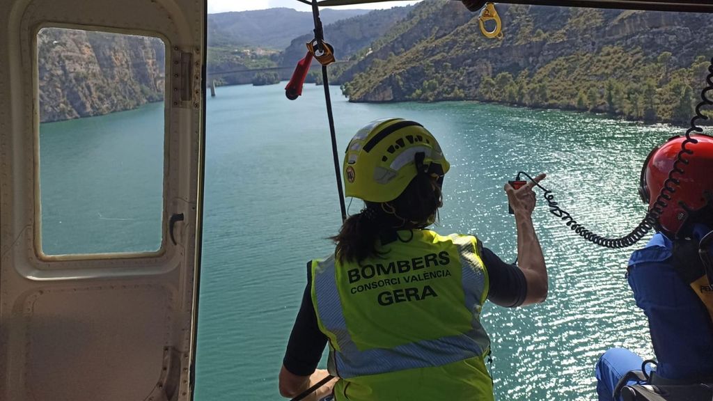 Helicóptero búsqueda Cortes de Pallás