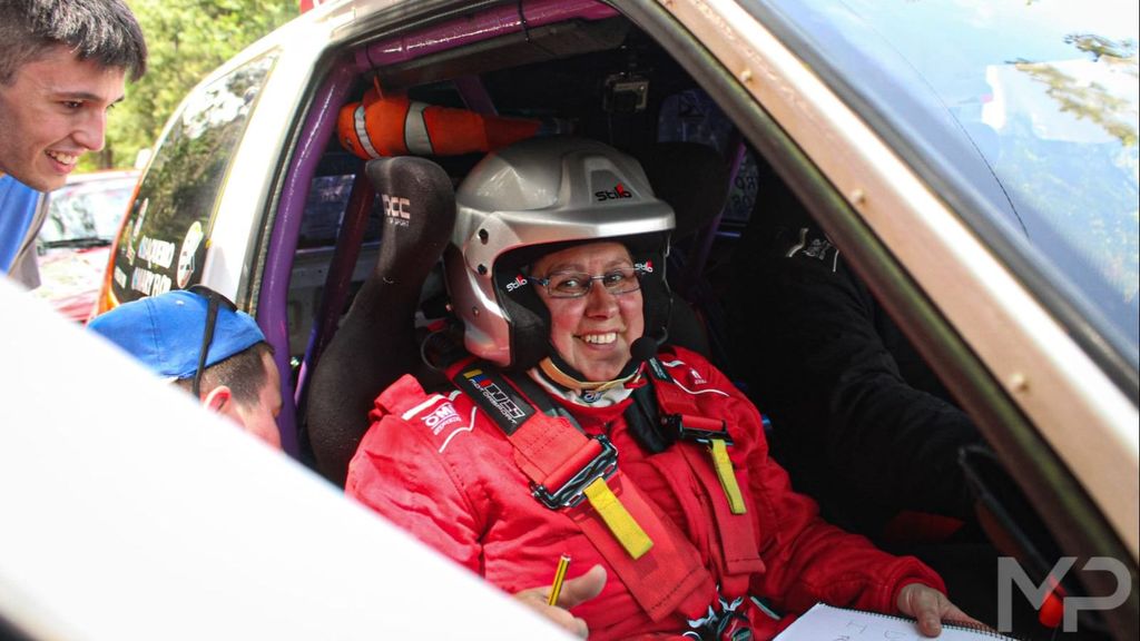 Mariflor Iglesias participó por primera vez como copiloto de rally, en su 25º aniversario de boda