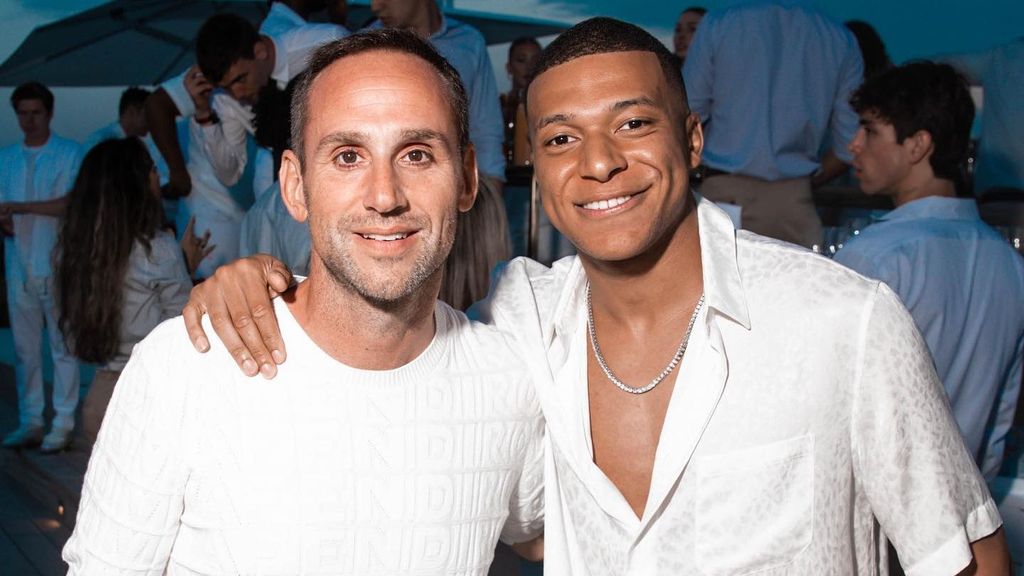 Michael Rubin con Mbappé en su fiesta del año pasado