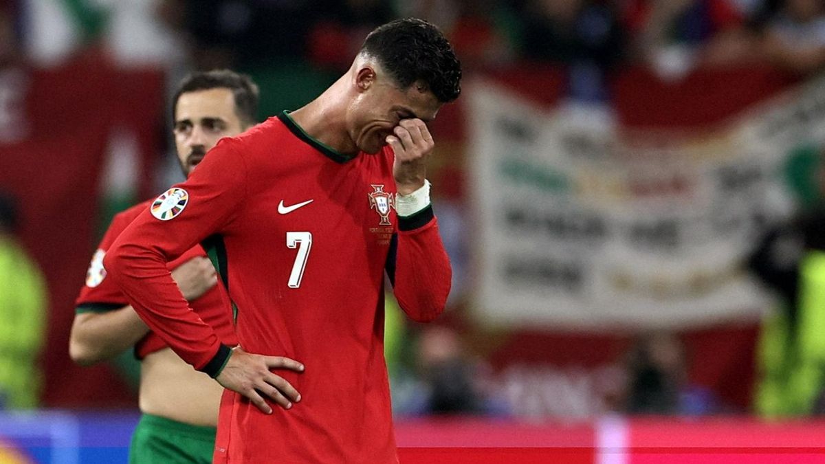 Cristiano Ronaldo llora tras fallar un penalti en la Eurocopa 2024 ante Eslovenia