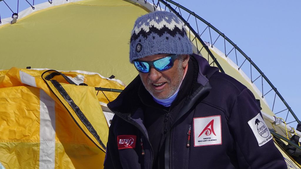 Ramón Larramendi, uno de los mejores exploradores del mundo, durante su última expedición en Groenlandia