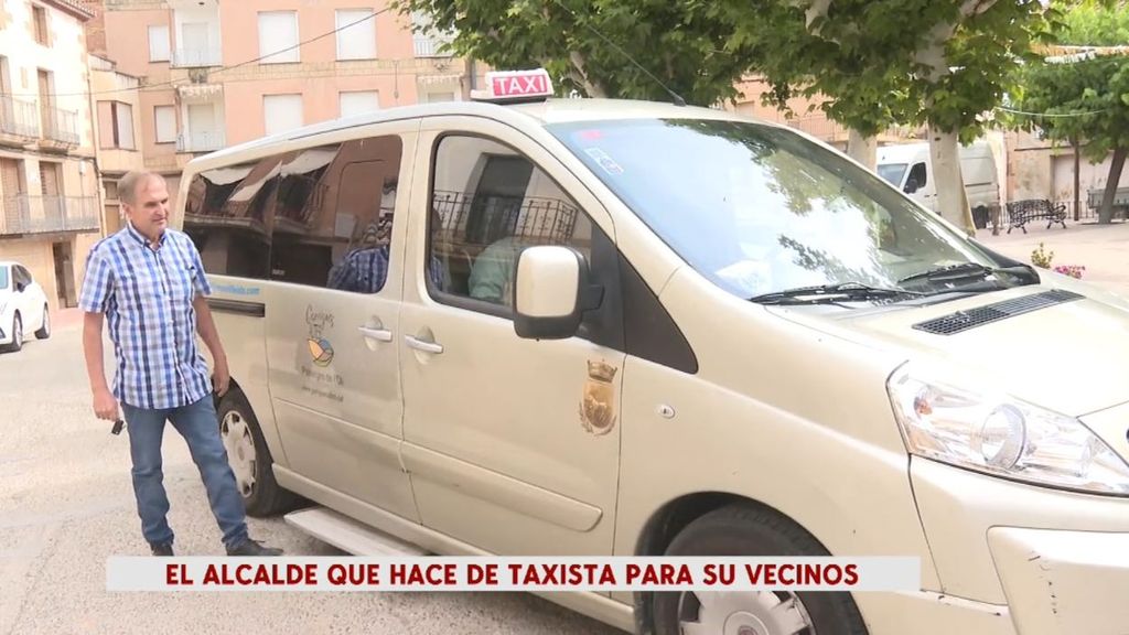 El gesto de solidaridad del alcalde taxista de Bovera