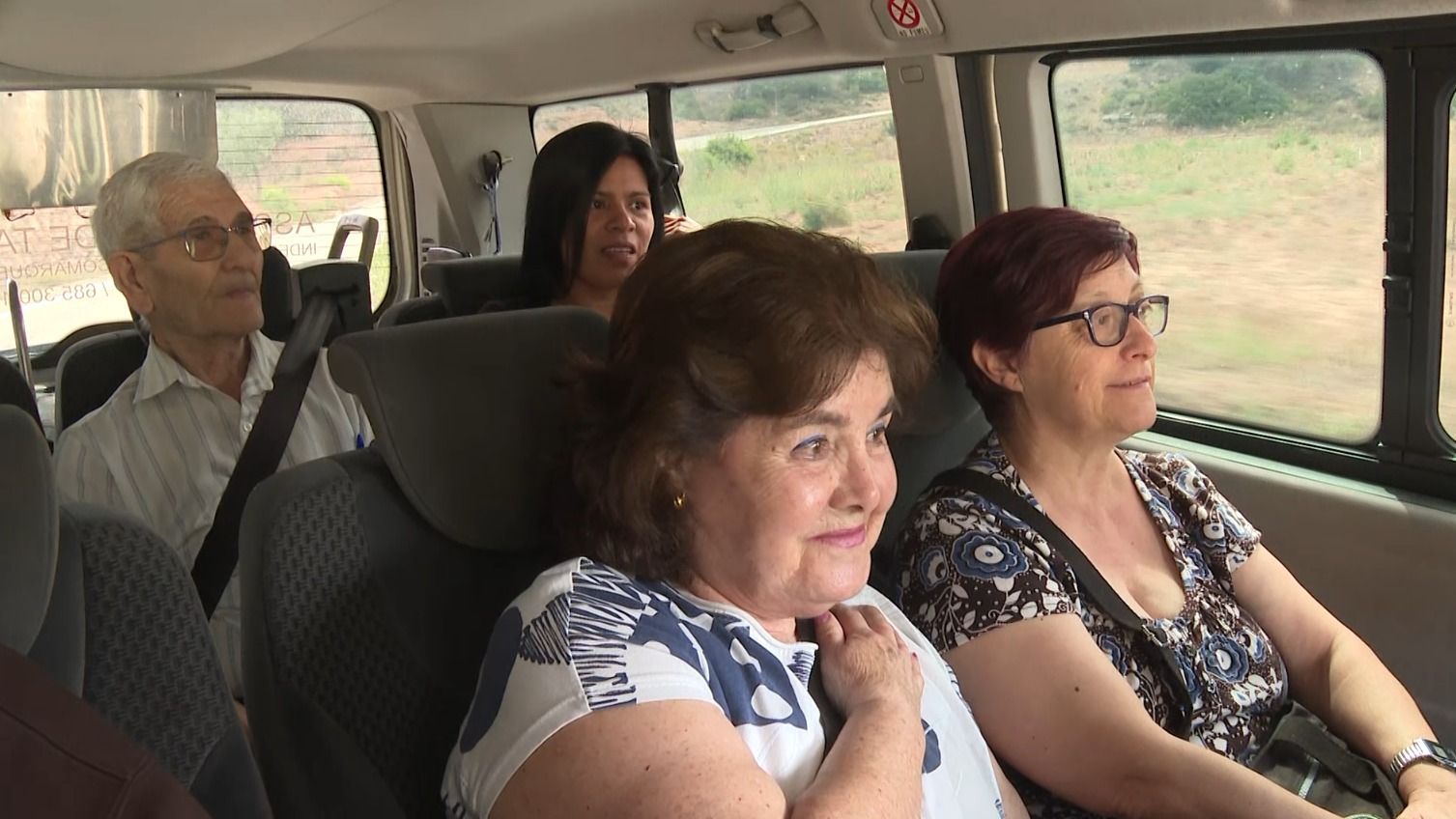 El servicio gratuito de taxi de un alcalde a sus vecinos en Bovera, Lleida