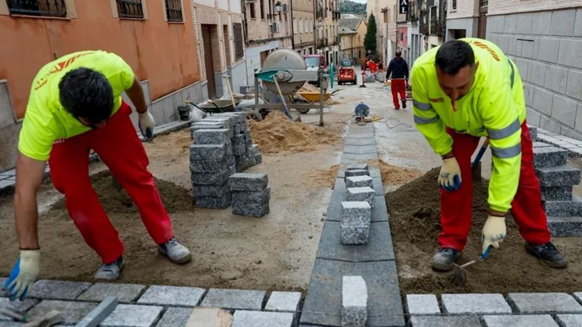 Los extranjeros en España realizan los trabajos más duros y peor pagados.