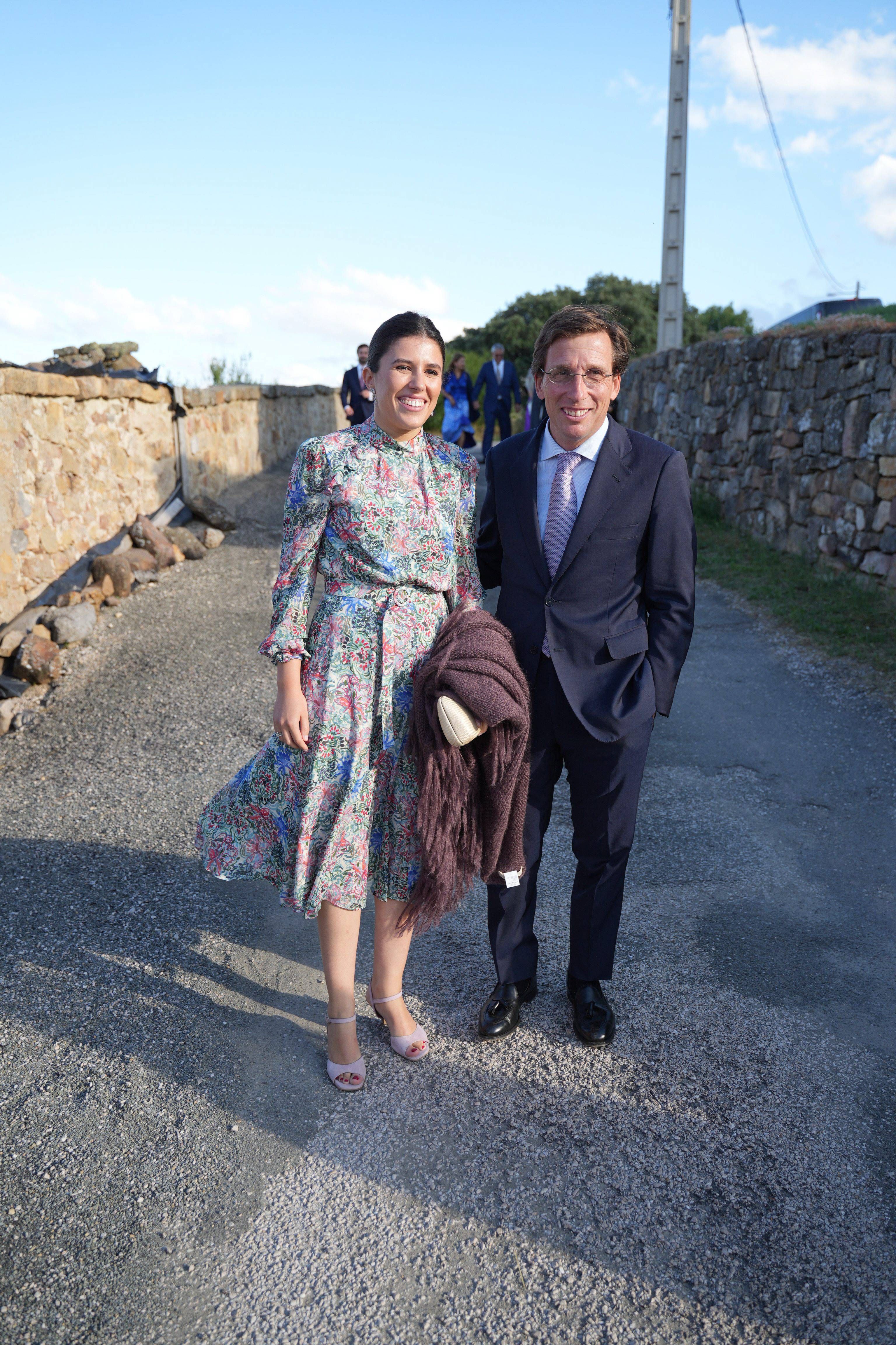Teresa Urquijo y José Luis Martínez-Almeida