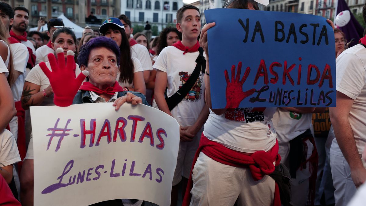 Dos detenidos por tocamientos a mujeres durante la madrugada en los Sanfermines de Pamplona