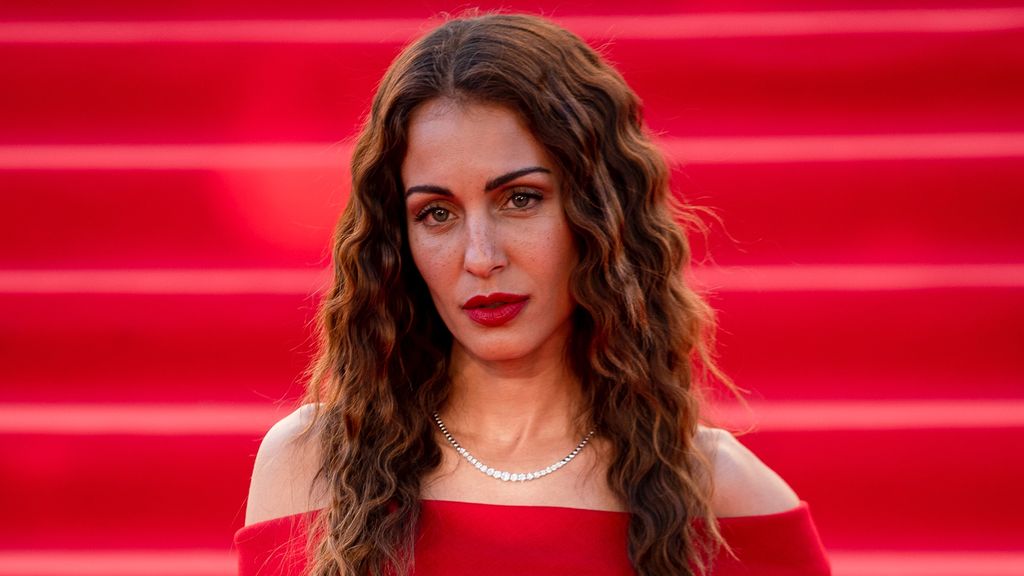 EuropaPress 6031510 actriz hiba abouk posa alfombra roja primera edicion premios academia moda