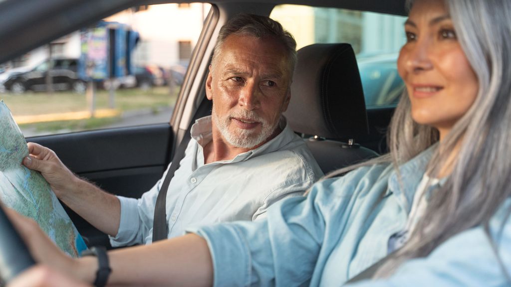 Personas en un coche