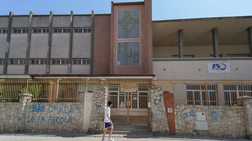 Exalumnos denuncian terapias de conversión sexual en el Colegio Concertado Madre Josefa Campos de Alaquàs