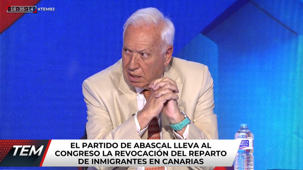 José Manuel García-Margallo, contundente tras la amenaza de Santiago Abascal al Partido Popular: "Están jugando con fuego"