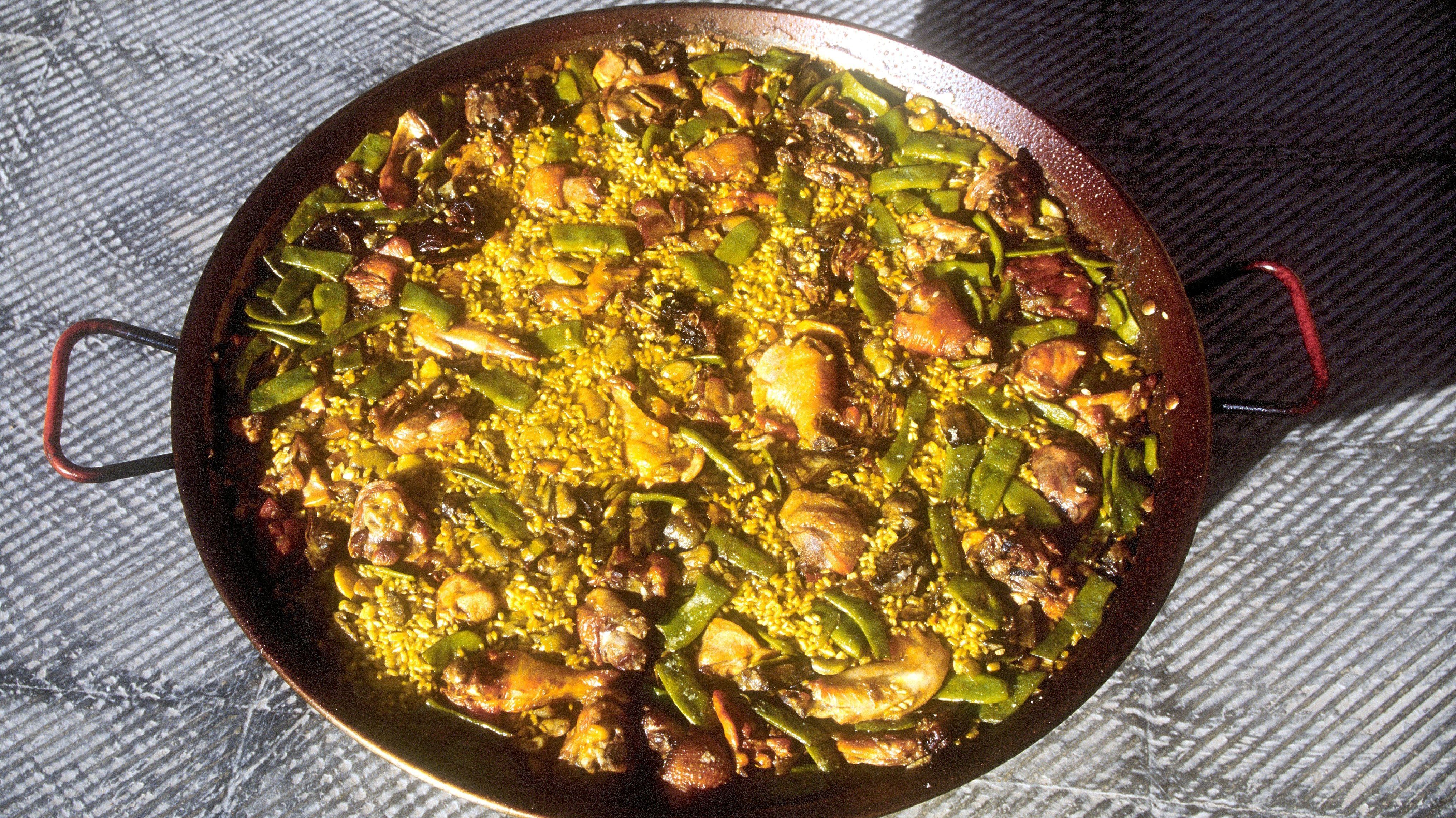 La paella valenciana