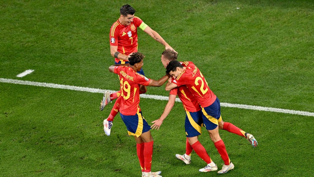 Jugadores de la selección española celebran un gol ante el combinado francés en la Eurocopa 2024 de Alemania