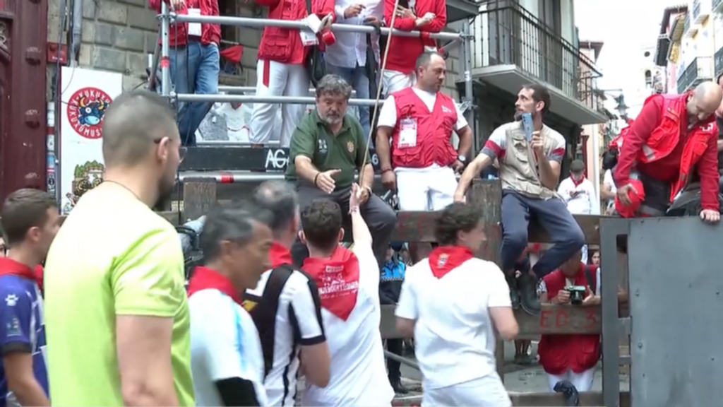 Miguel Reta, pastor amuleto de la curva de Mercaderes en los Sanfermines: “Quitarte esa adrenalina y ese miedo”