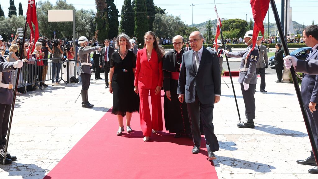 Su primera parada ha sido el Monasterio de Belén