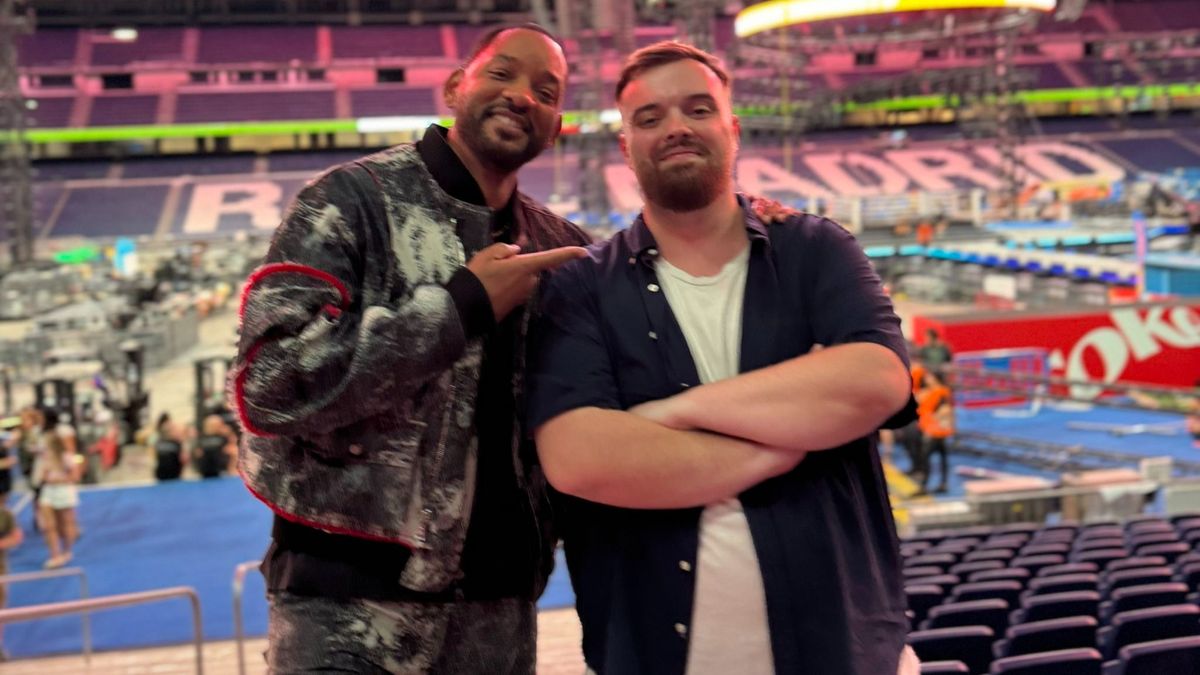 Ibai Llanos y su foto con Will Smith en 'La Velada del Año IV': “¿Disculpa?