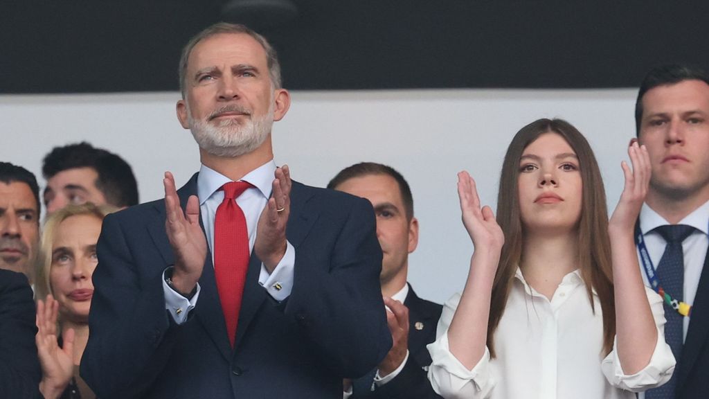 Rey Felipe VI y la Infanta Sofía en la final de la Eurocopa 2024