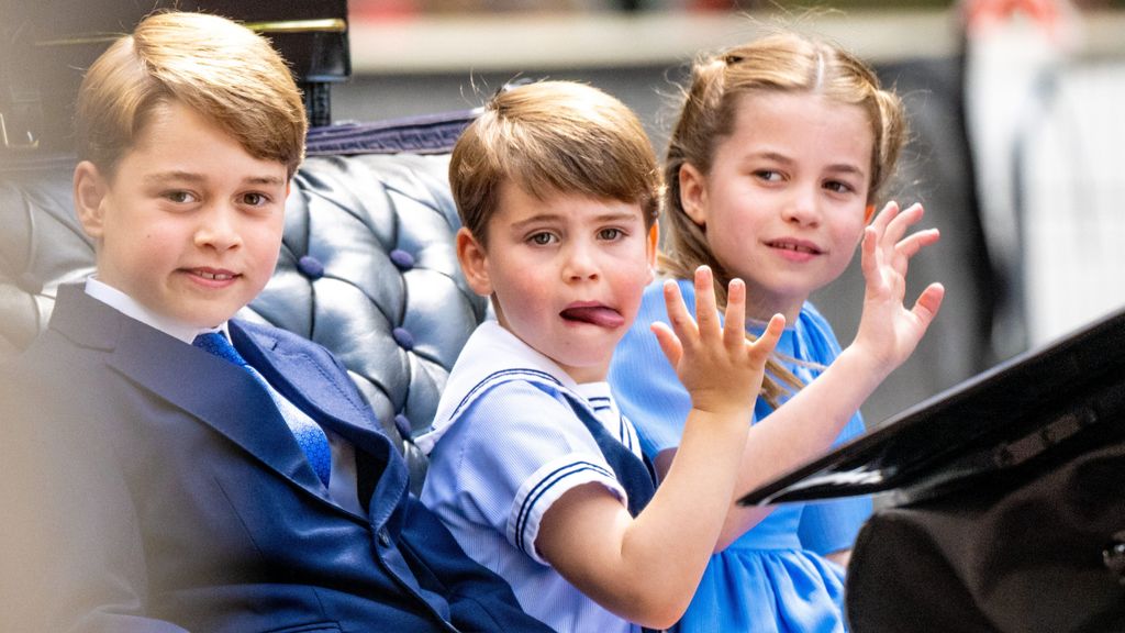 El prínicpe George, la princesa Charlotte y el príncipe Louis, en una foto de archivo