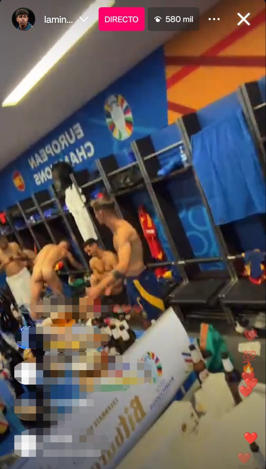 Lamine Yamal muestra a Dani Olmo desnudo en el vestuario