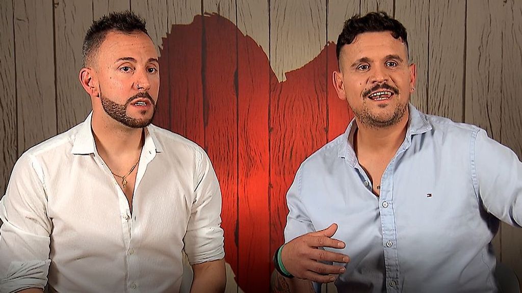 Félix y Jonás durante su cita en 'First Dates'