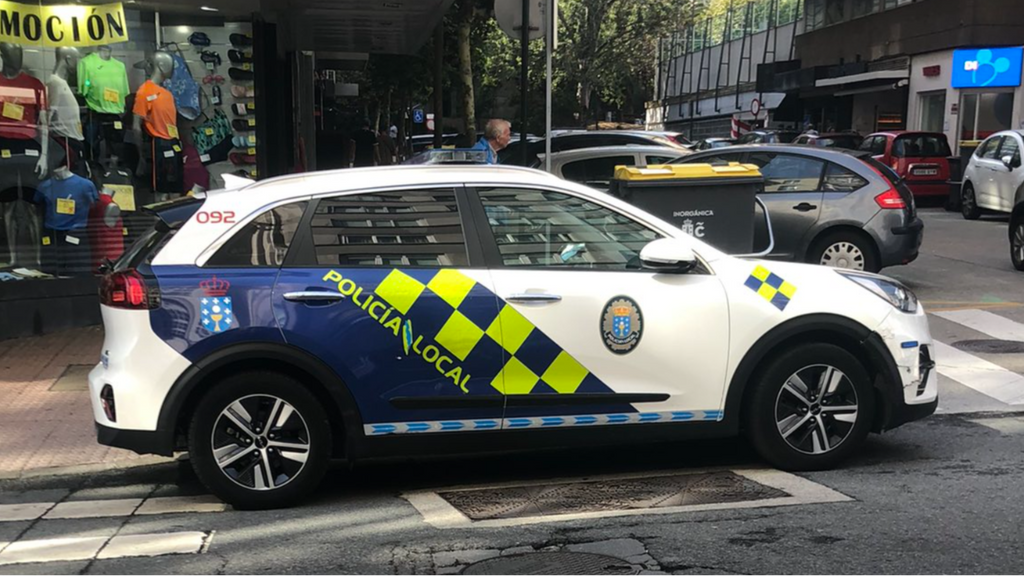 Un vehículo de la Policía Local de La Coruña en una imagen de archivo