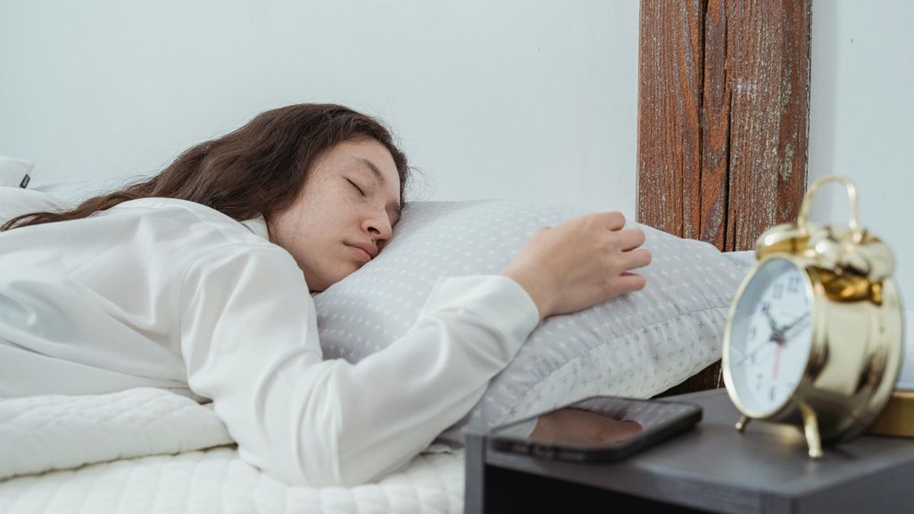 Una chica durmiendo plácidamente