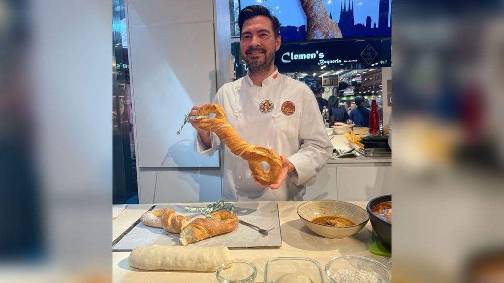 Crean un pan con agua de mar y forma de nudo marinero para la Copa América de vela en Barcelona