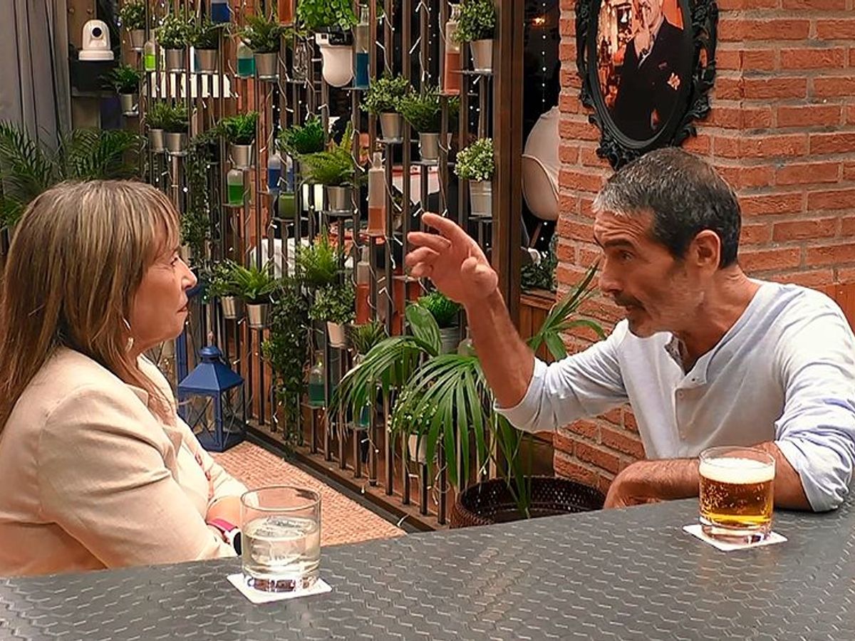 No entiende a su cita en ‘First Dates’: “Me habla de la Movida madrileña”