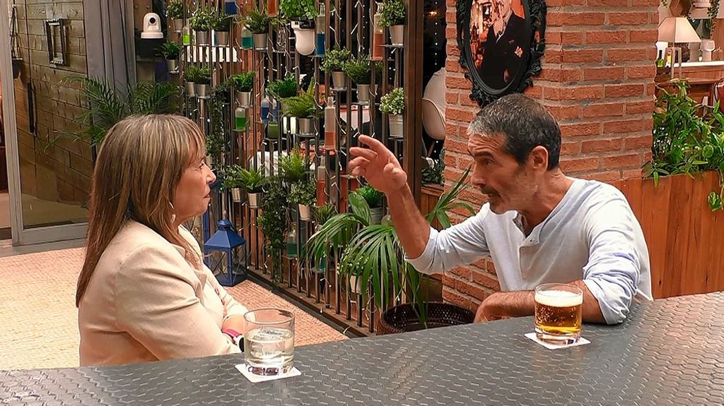 No entiende a su cita en ‘First Dates’: “Es de Tenerife y me habla de la Movida madrileña”