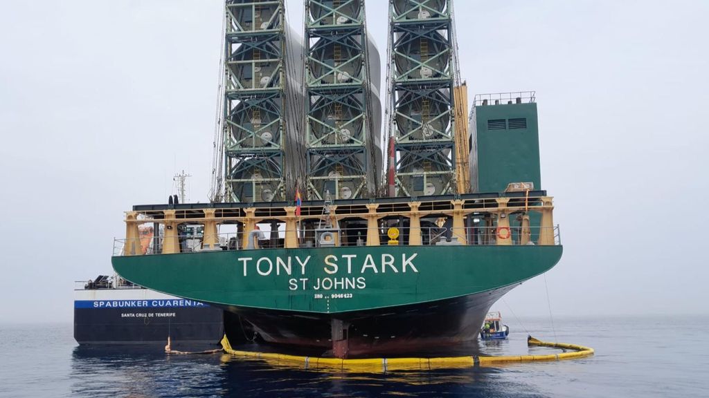 Imagen del buque mercante Tony Stark en Ceuta