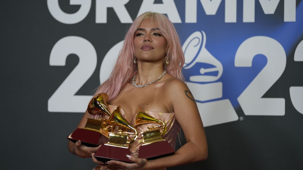 Karol G en los premios Latin Grammy 2023