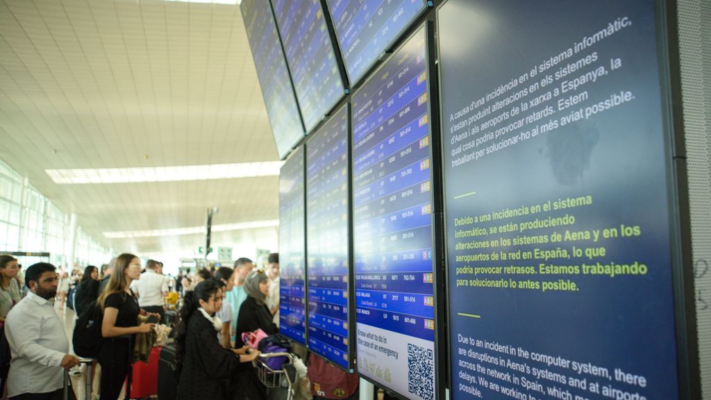 Los aeropuertos vuelven a la normalidad tras la caída mundial de Microsoft