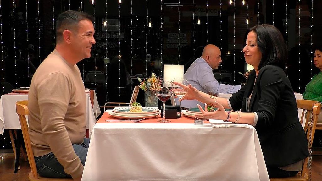 Cita José y Pepi durante su cita en 'First Dates'