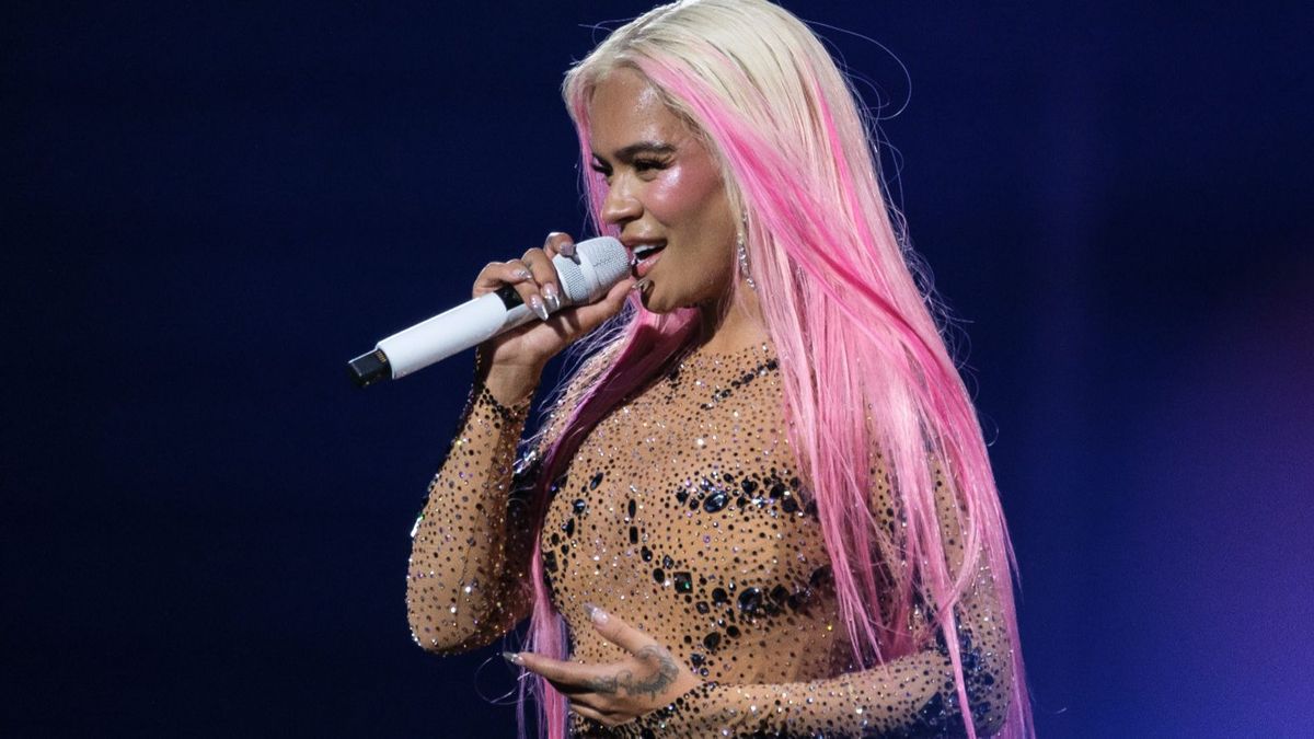 Karol G en el concierto del Santiago Bernabéu