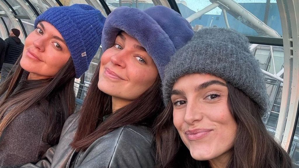 Laura Escanes junto a Gemma Pinto y Ari.