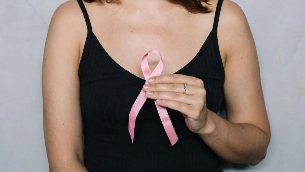 lazo del cancer de mama acb3