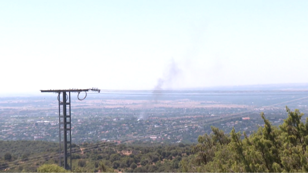 Los bomberos de la Comunidad de Madrid vigilan los incendios desde sus torres: “Ves casi toda la provincia”
