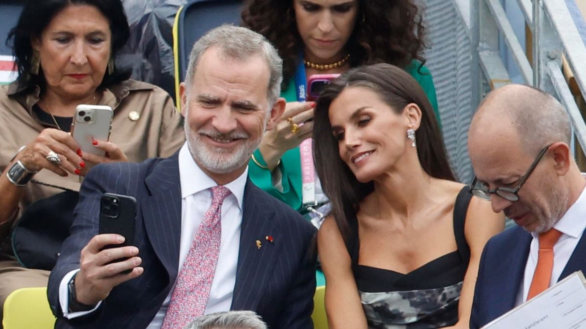 Los reyes Felipe y Letizia en la ceremonia de inauguración de los Juegos Olímpicos de París 2024.