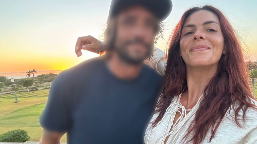 El primer posado en pareja de Laura Matamoros y su nueva ilusión, Antonio Revilla