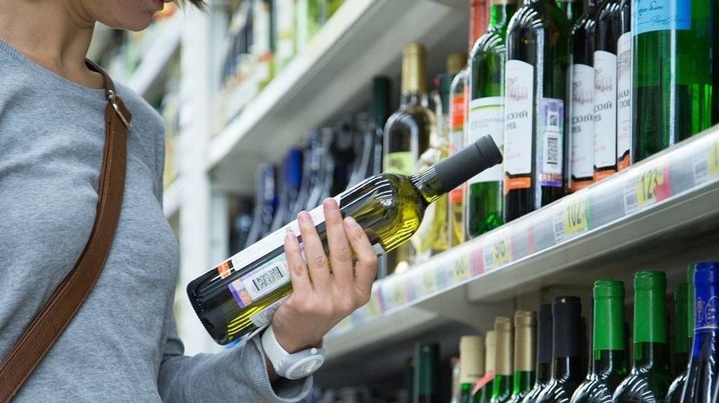 El consumo de alcohol no tiene beneficios.