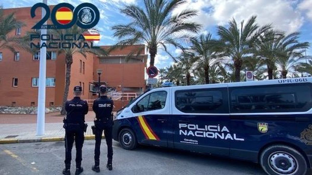 Agentes de la Policía Nacional