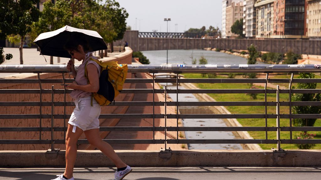 La Aemet vuelve a activar la alarma: hasta 12 comunidades en riesgo por calor extremo