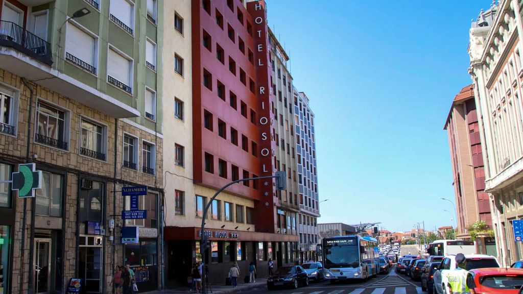 El matrimonio fallecido en León dejó una carta explicando por qué se precipitaron por la ventana del hotel