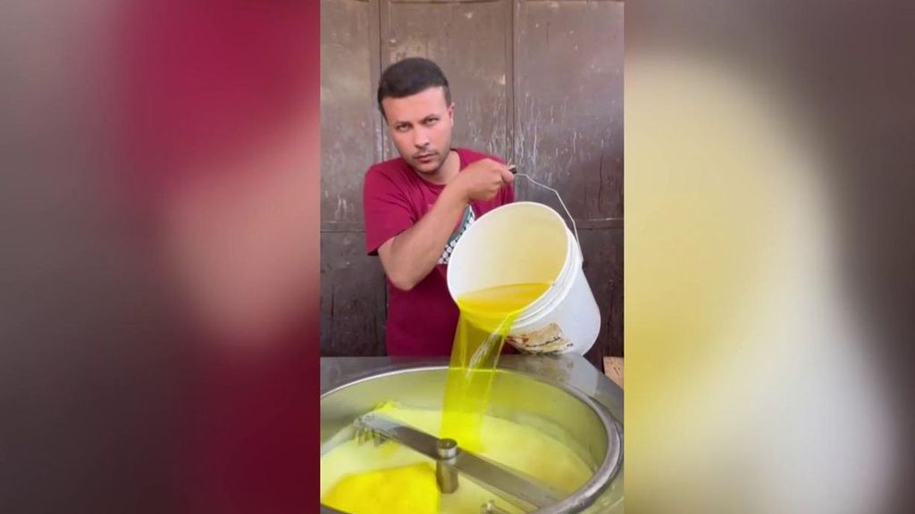 Hamada Sho prepara ricos platos para hacer más felices a los niños gazatíes que sufren las consecuencias de la guerra